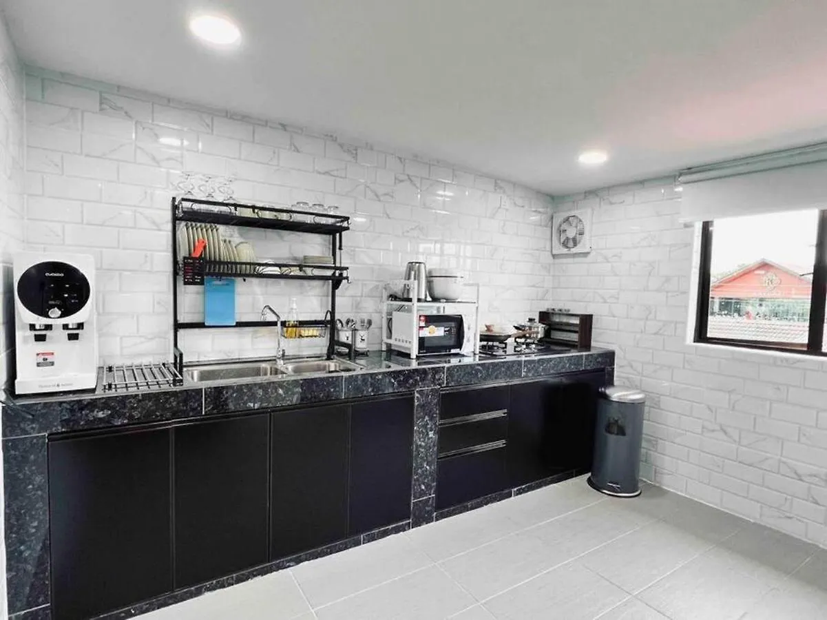 Rusa Cottage Johor Bahru Tatil Evi